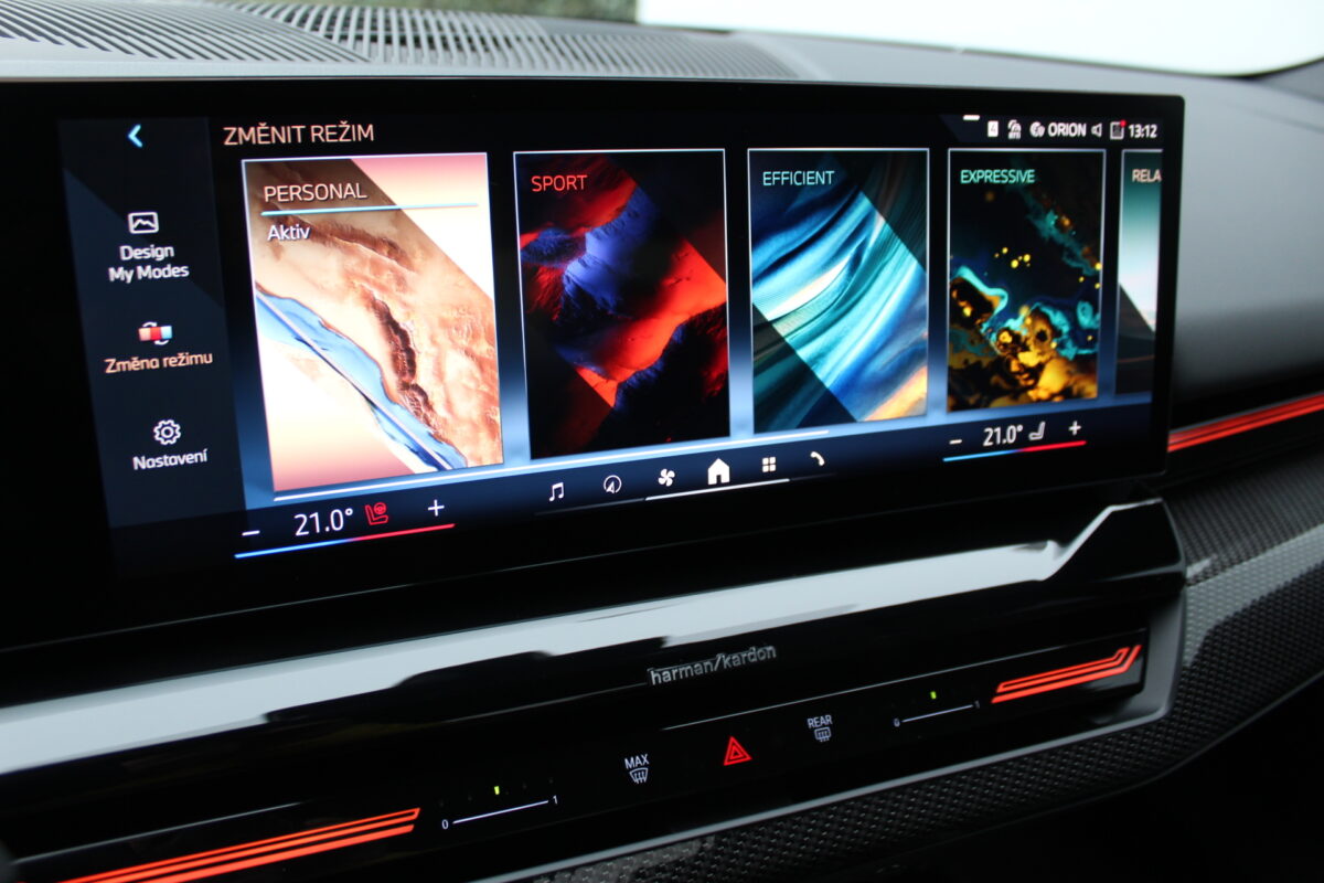 Fotografie vozu - klik pro zvětšení