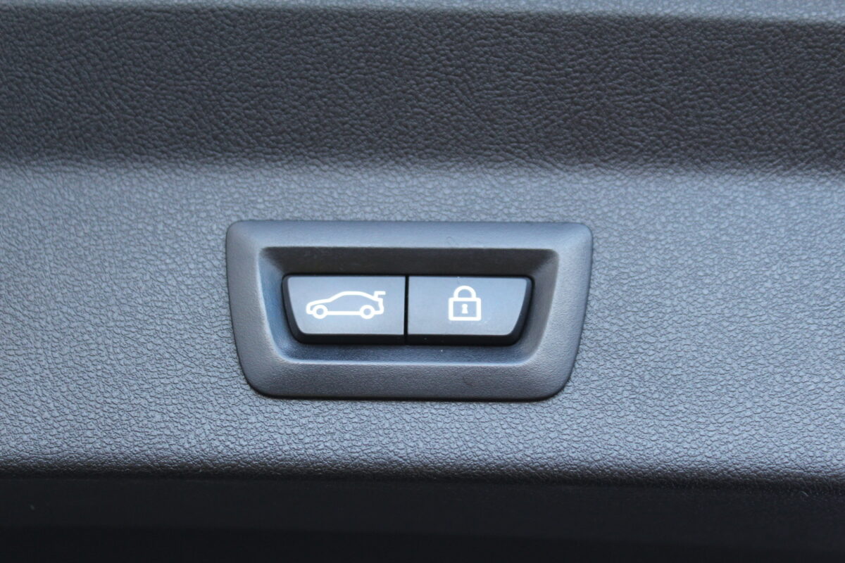 Fotografie vozu - klik pro zvětšení