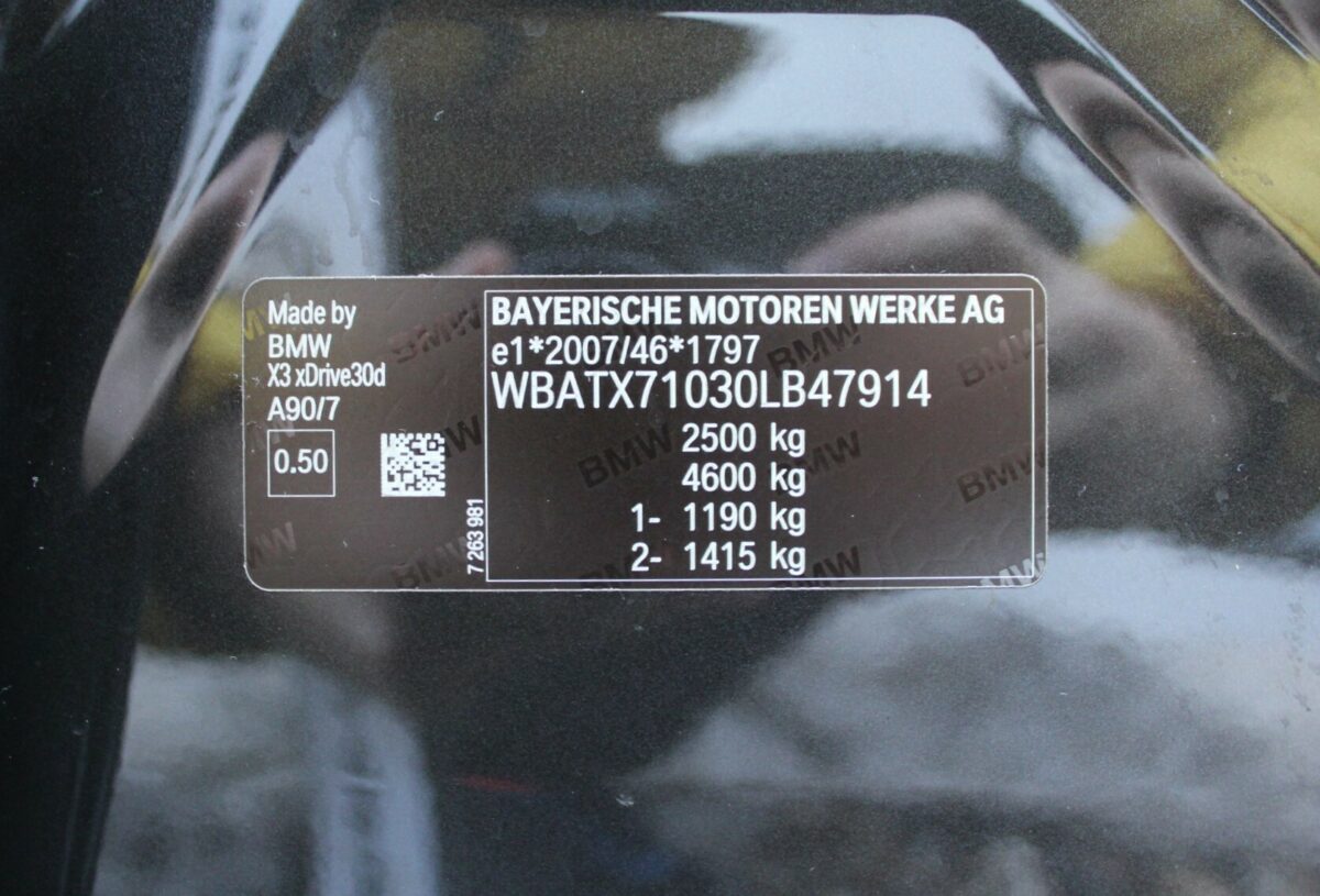 Fotografie vozu - klik pro zvětšení