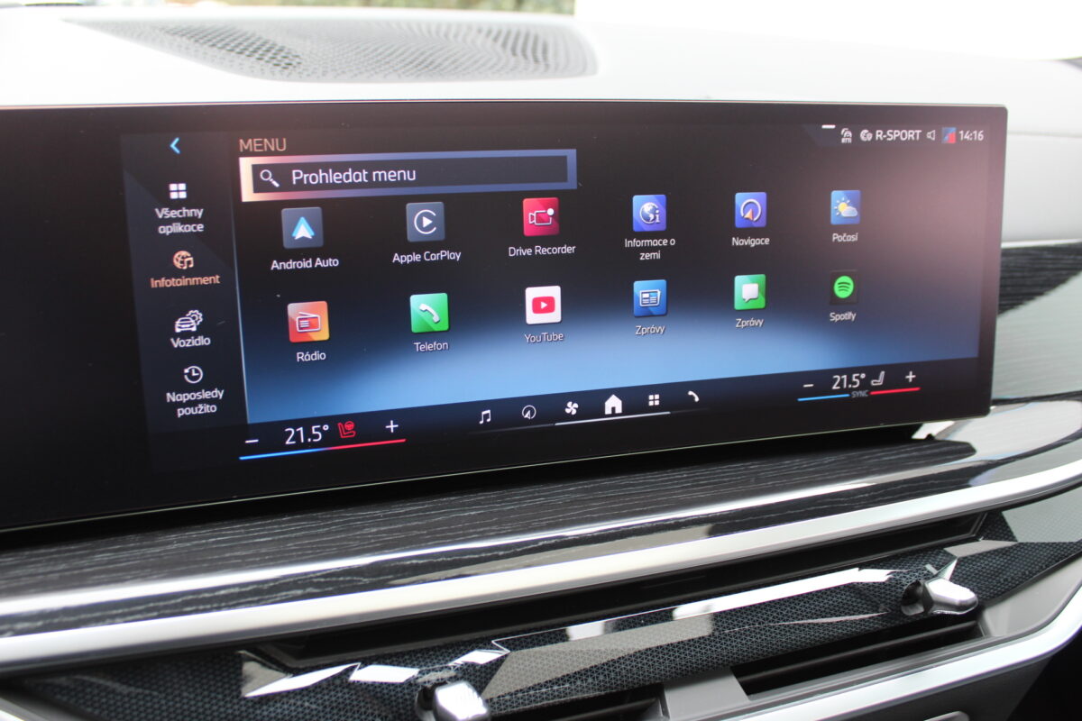 Fotografie vozu - klik pro zvětšení