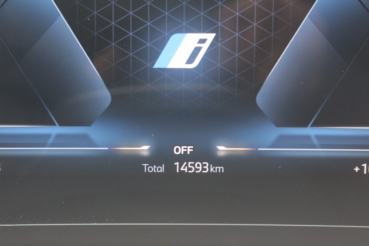 Fotografie vozu - klik pro zvětšení