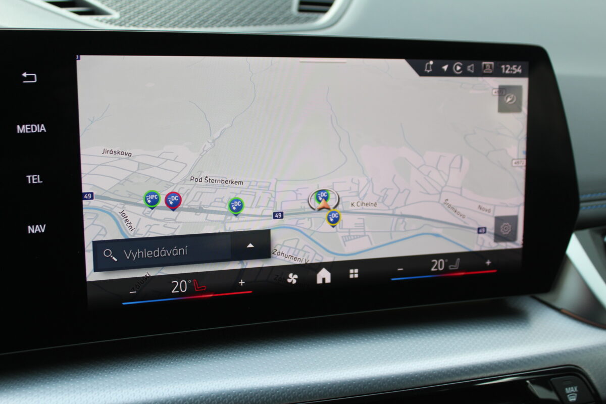 Fotografie vozu - klik pro zvětšení