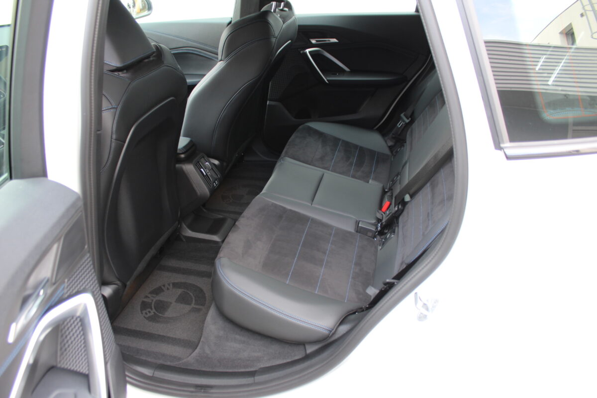 Fotografie vozu - klik pro zvětšení