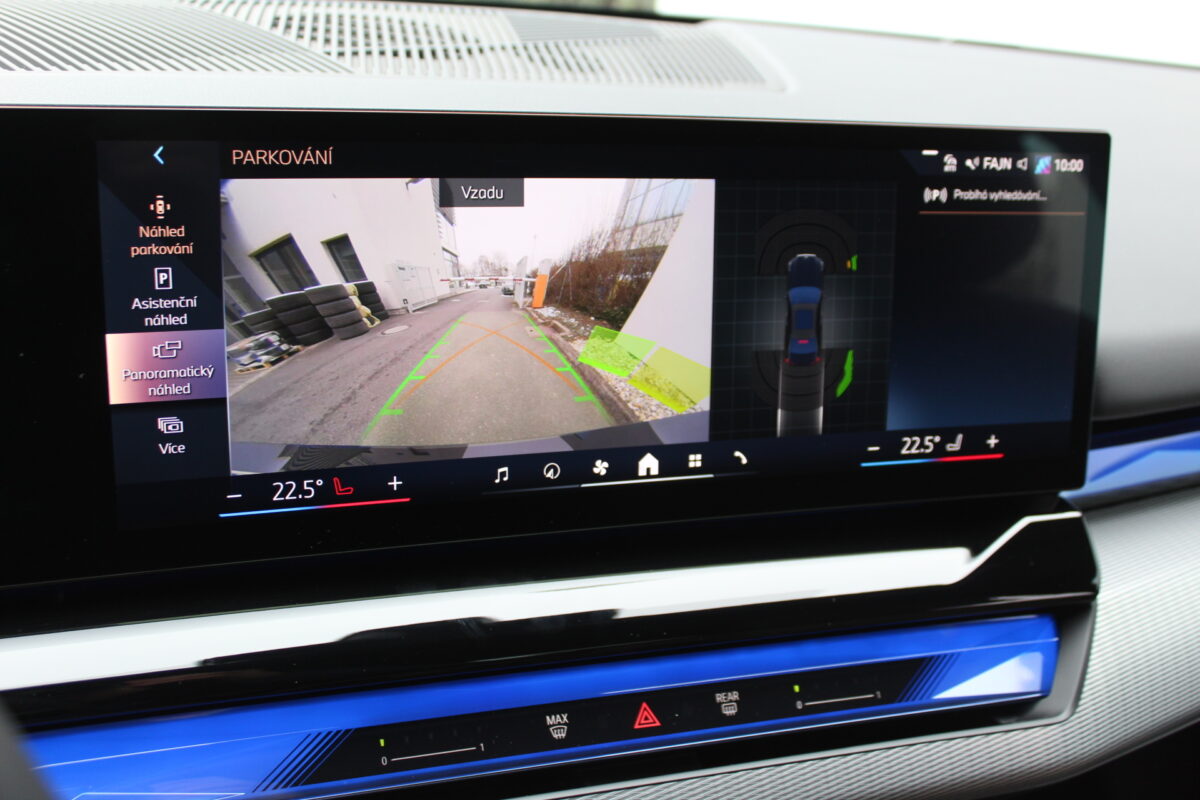 Fotografie vozu - klik pro zvětšení