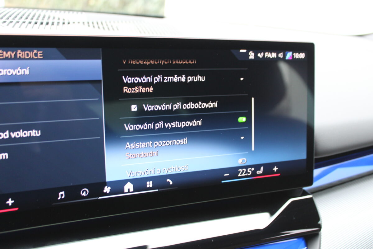 Fotografie vozu - klik pro zvětšení