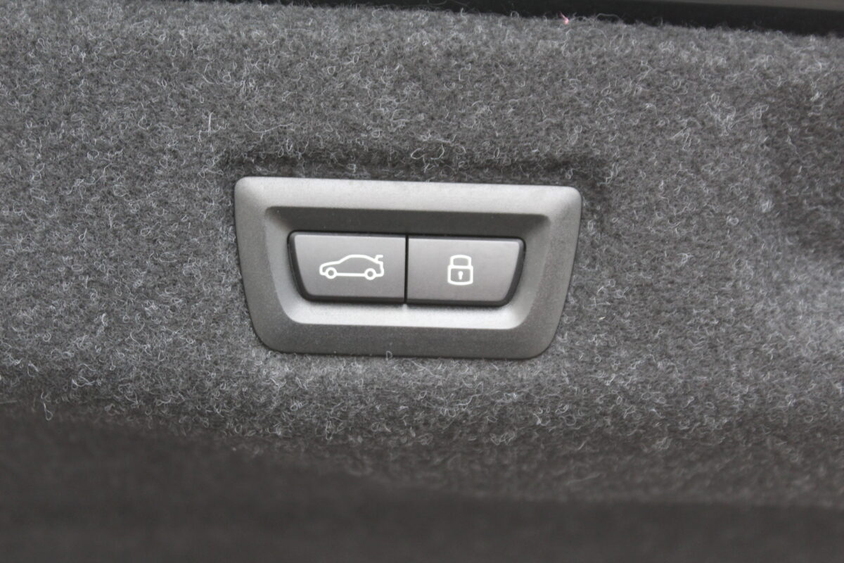 Fotografie vozu - klik pro zvětšení