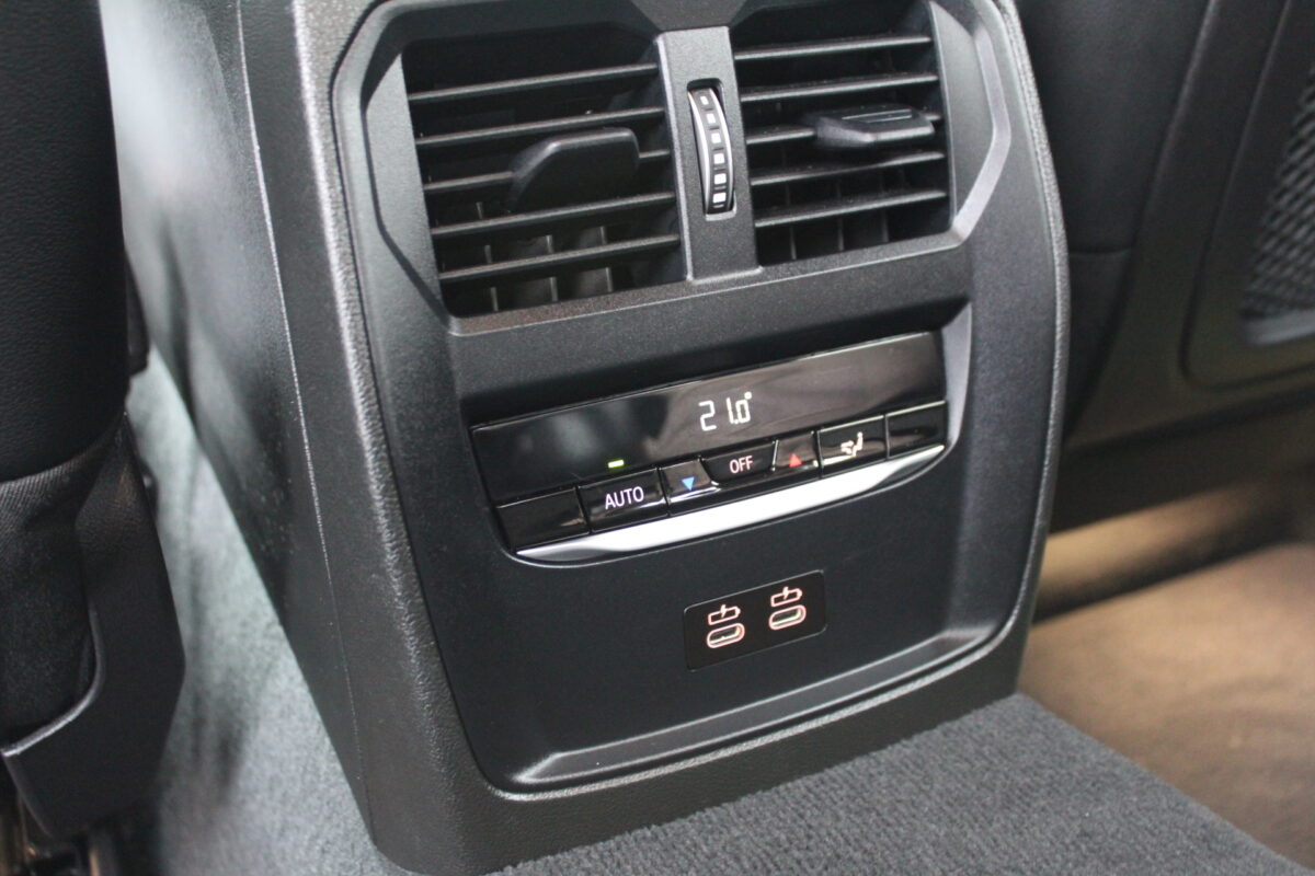 Fotografie vozu - klik pro zvětšení