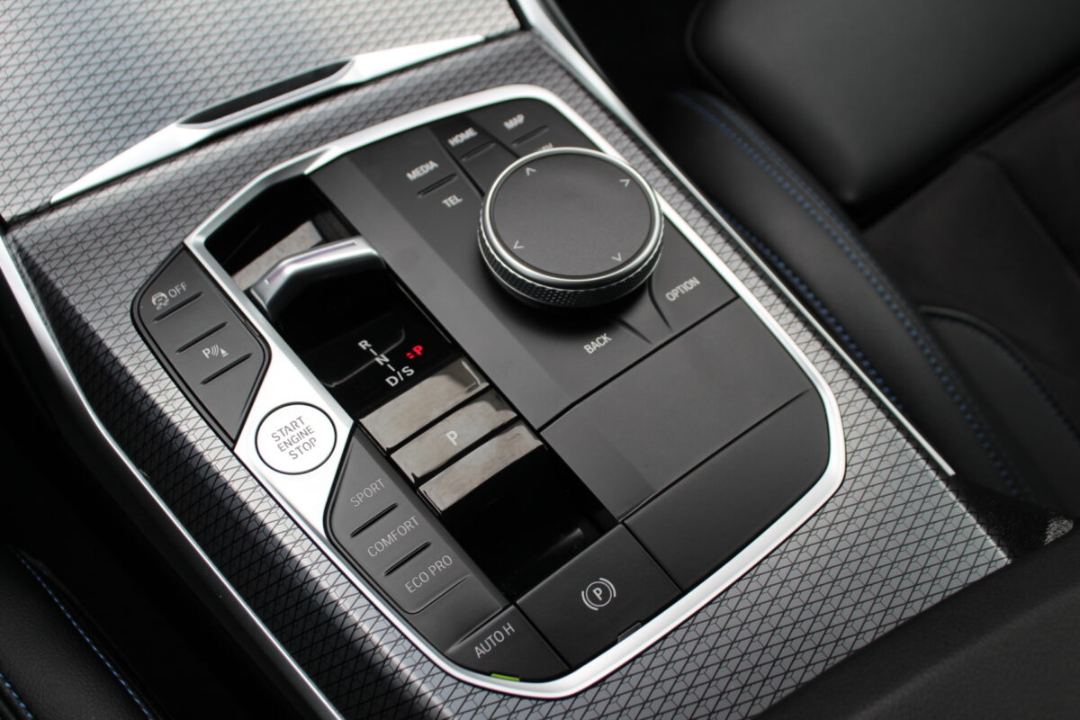 Fotografie vozu - klik pro zvětšení