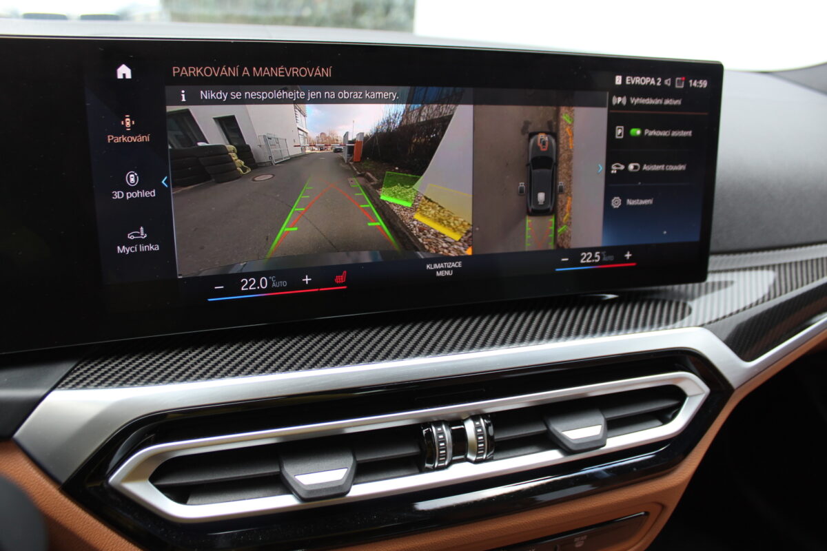 Fotografie vozu - klik pro zvětšení