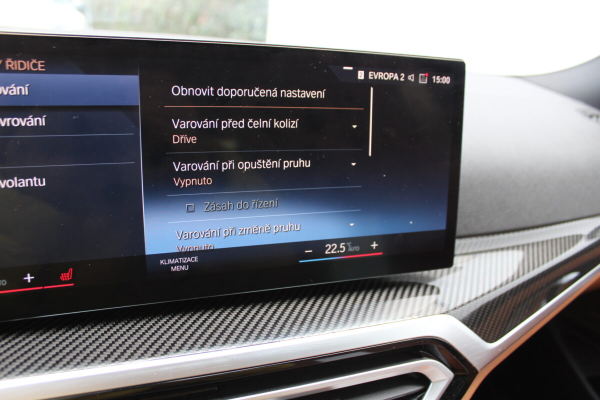 Fotografie vozu - klik pro zvětšení