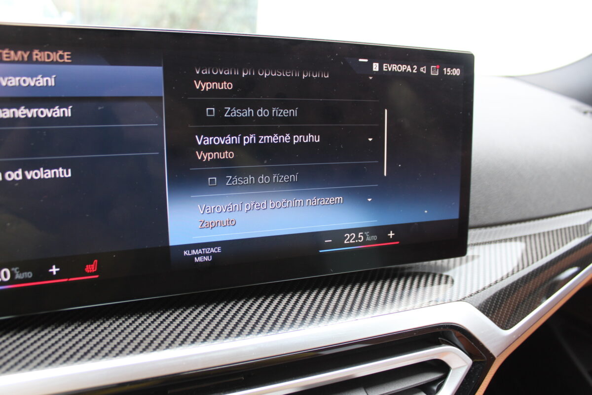 Fotografie vozu - klik pro zvětšení