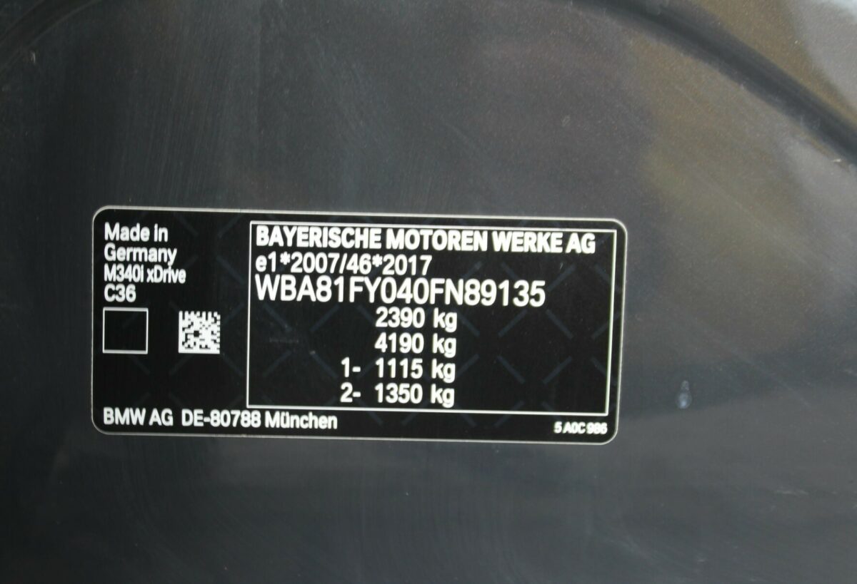 Fotografie vozu - klik pro zvětšení