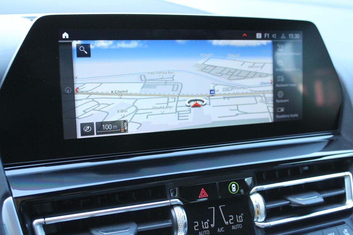 Fotografie vozu - klik pro zvětšení