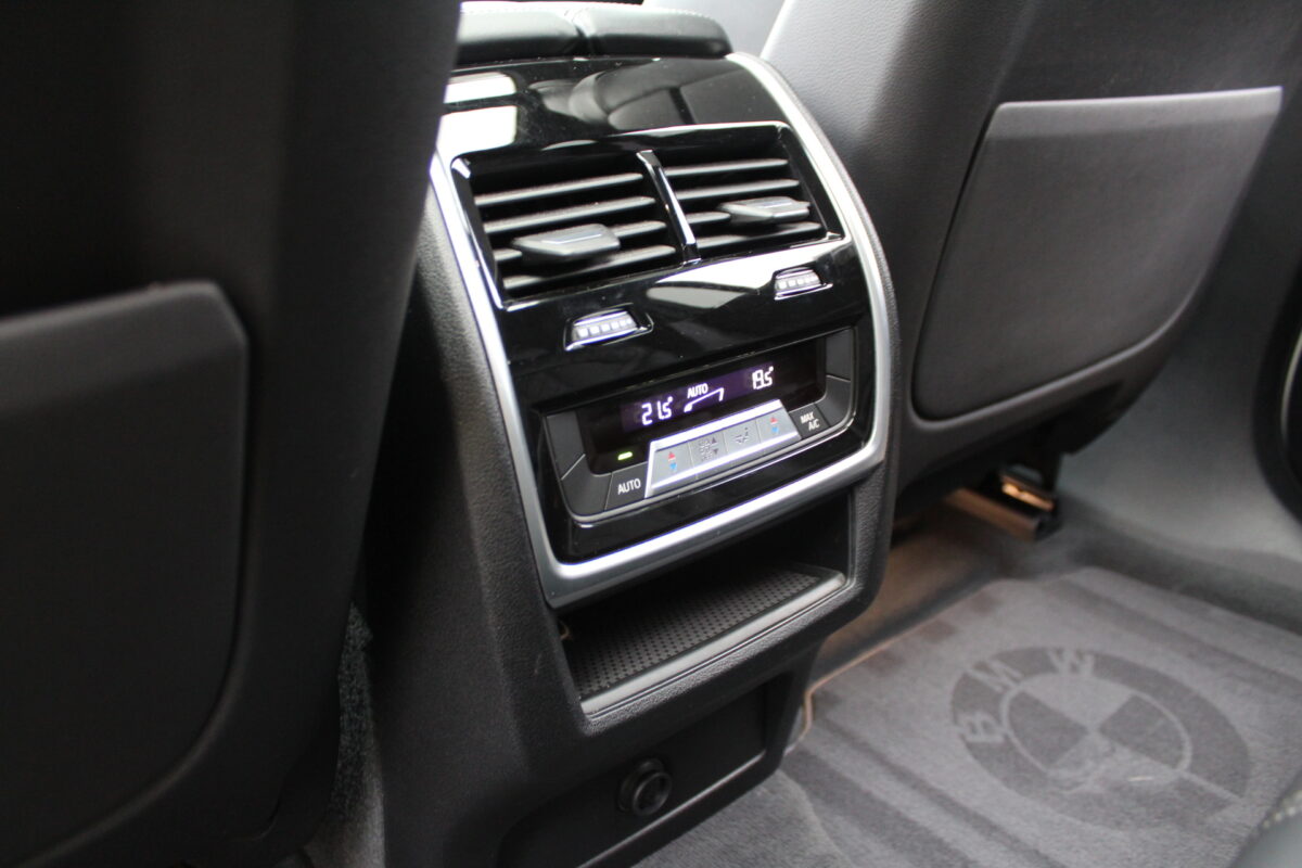 Fotografie vozu - klik pro zvětšení