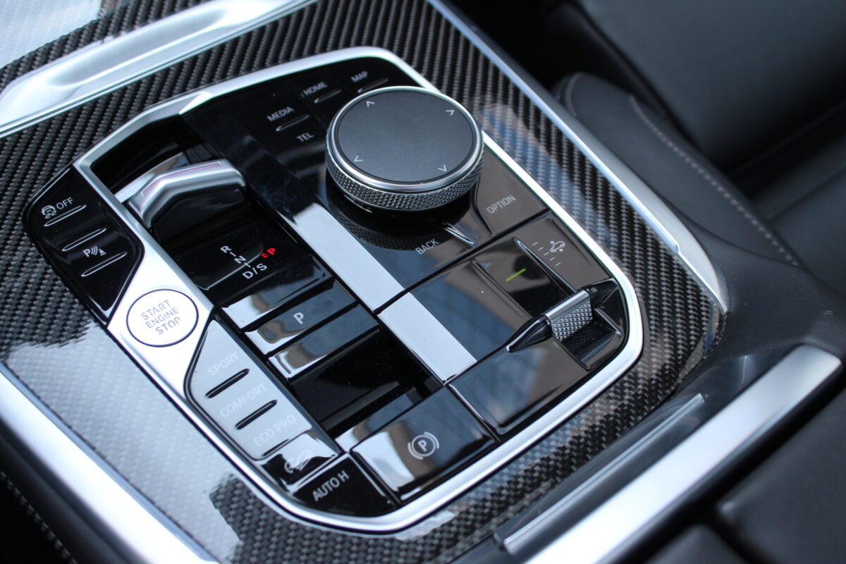 Fotografie vozu - klik pro zvětšení