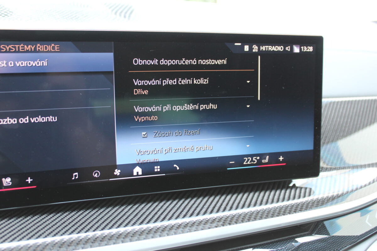 Fotografie vozu - klik pro zvětšení