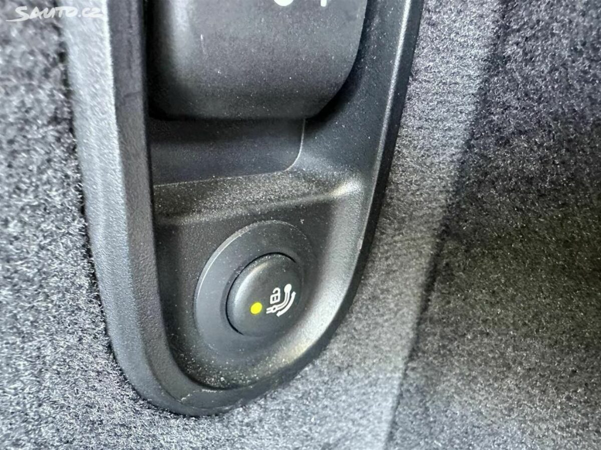 Fotografie vozu - klik pro zvětšení