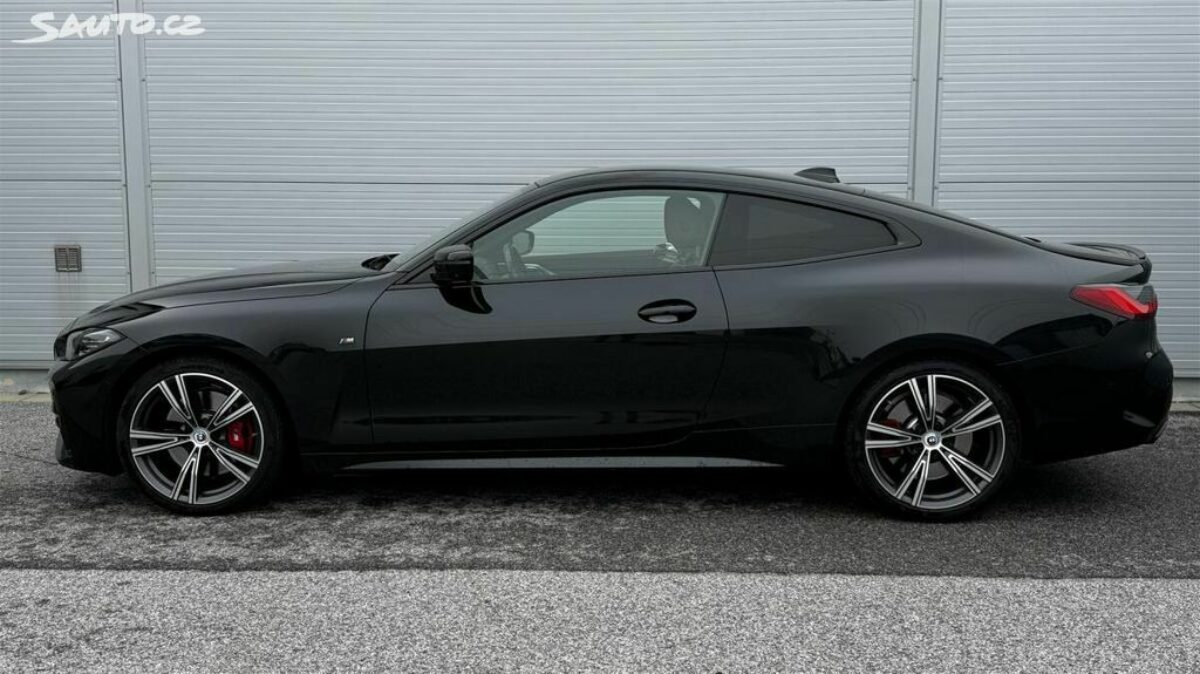 Fotografie vozu - klik pro zvětšení