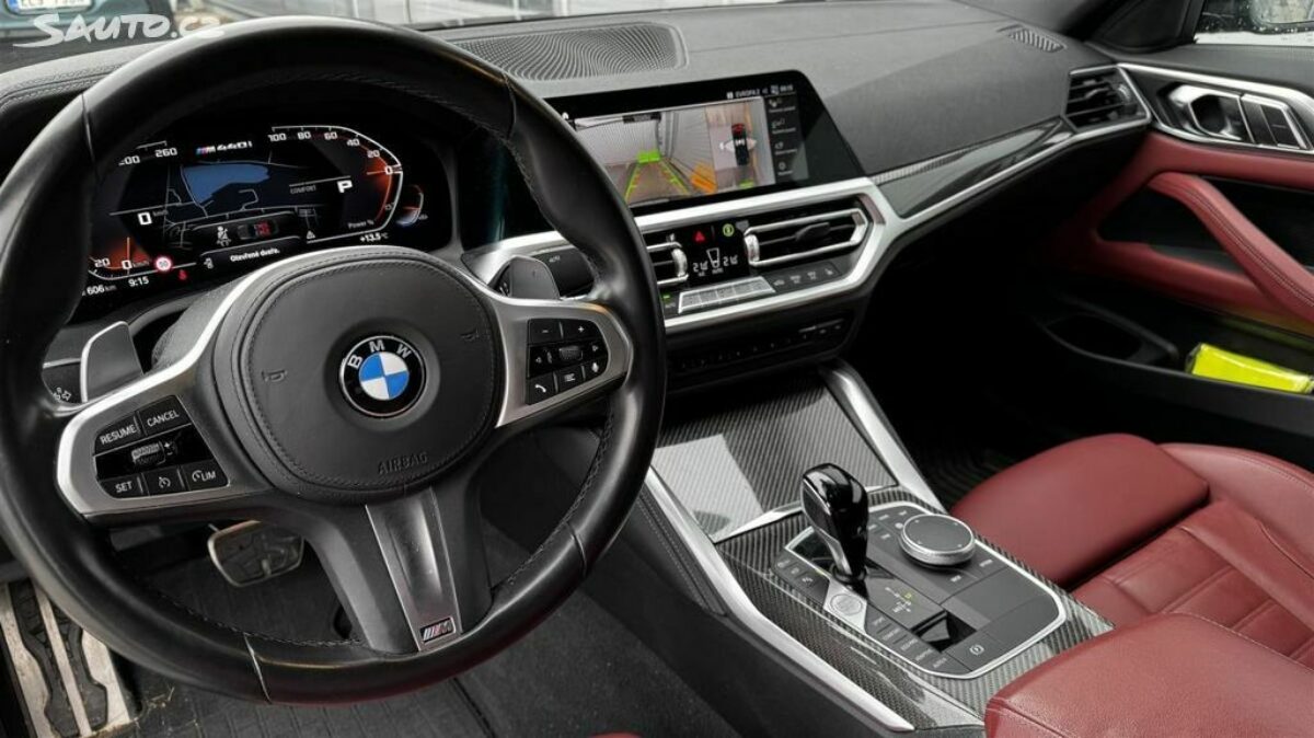 Fotografie vozu - klik pro zvětšení