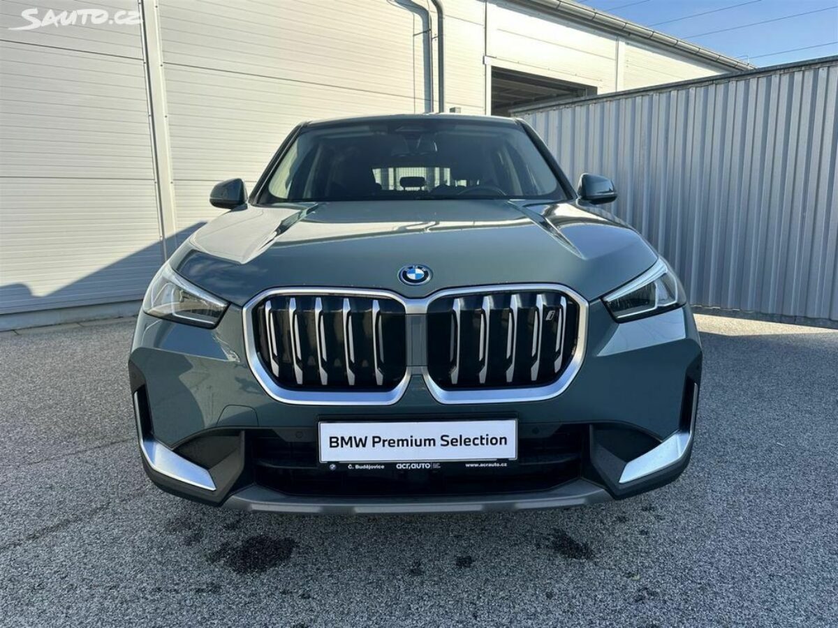 Fotografie vozu - klik pro zvětšení