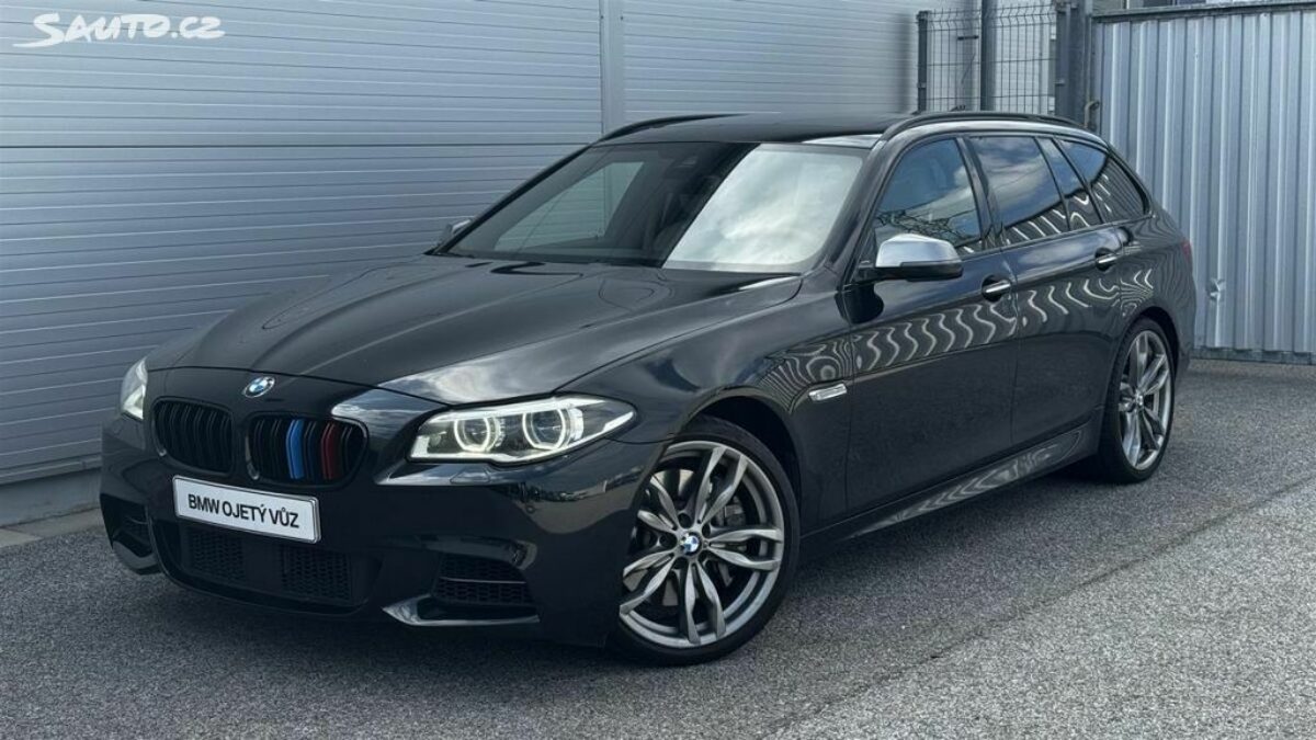 Fotografie vozu - klik pro zvětšení