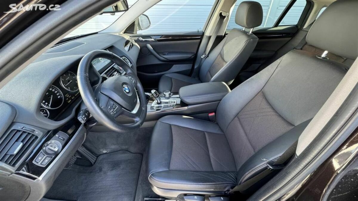 Fotografie vozu - klik pro zvětšení