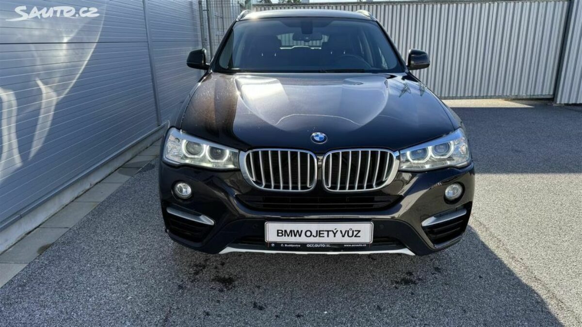 Fotografie vozu - klik pro zvětšení