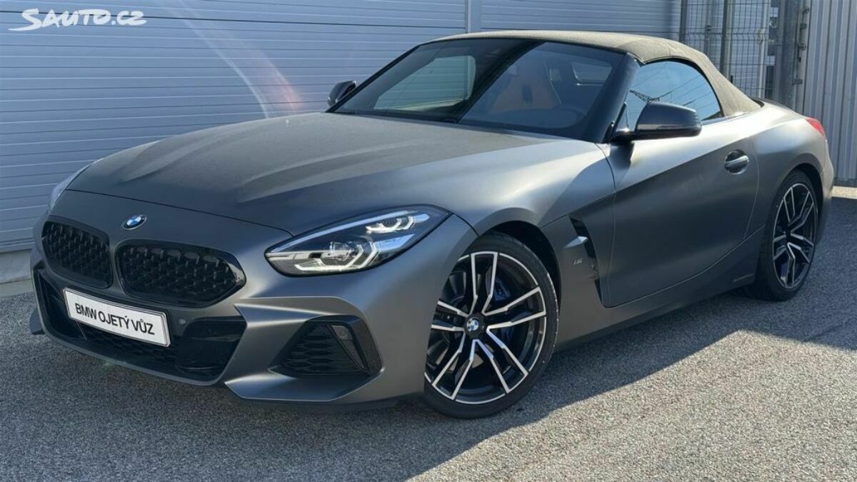 Fotografie vozu - klik pro zvětšení