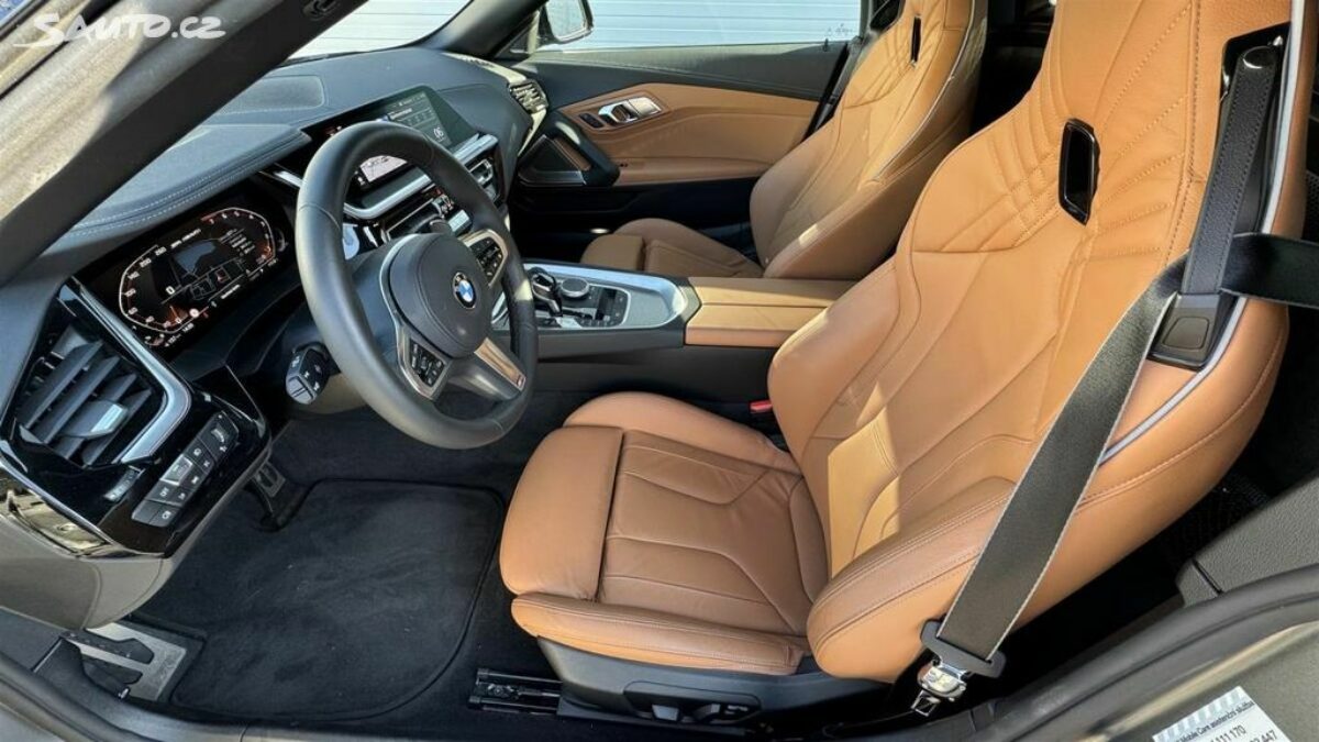 Fotografie vozu - klik pro zvětšení