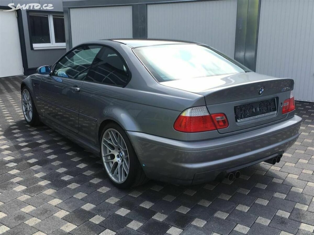 Fotografie vozu - klik pro zvětšení