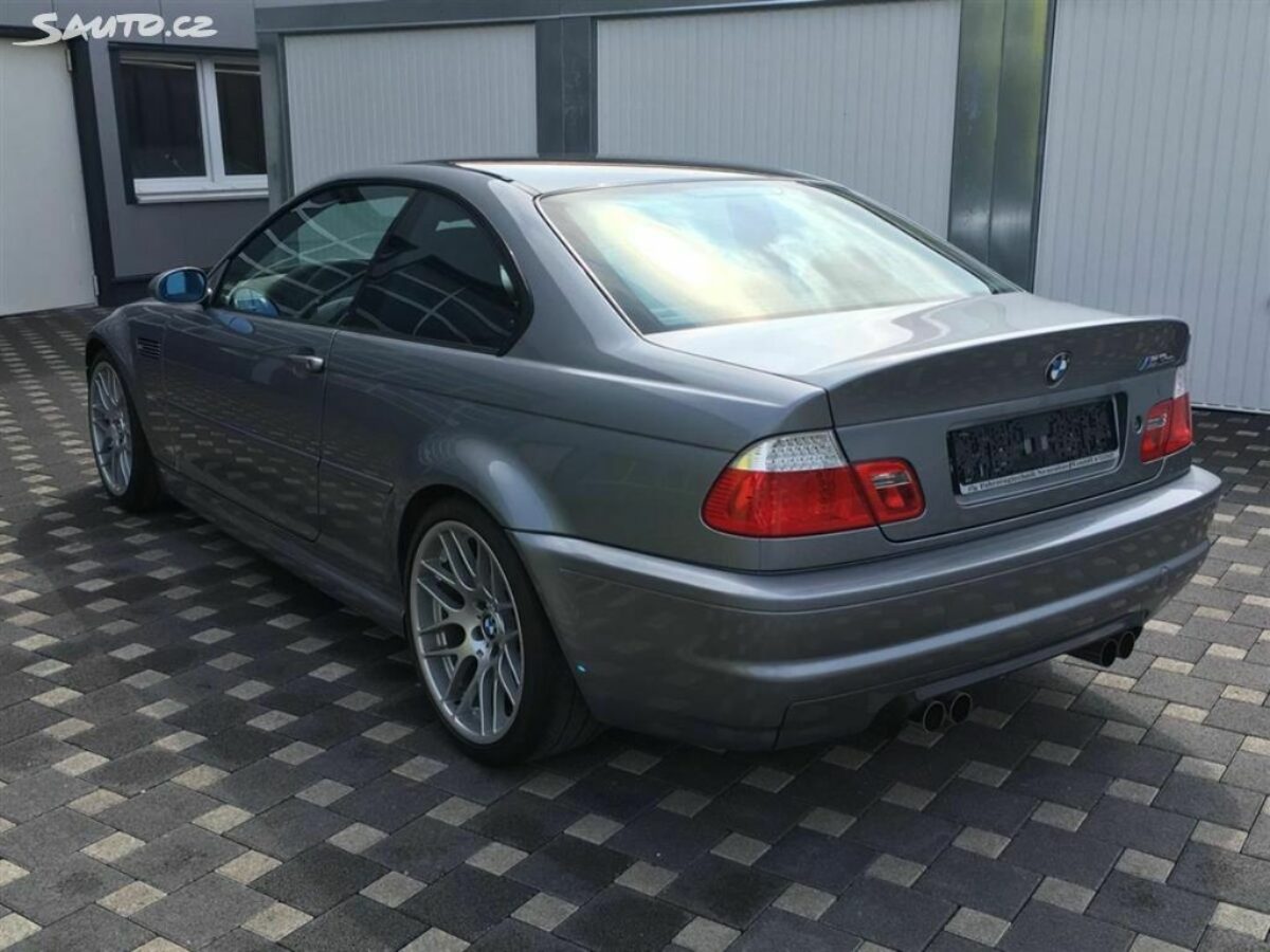 Fotografie vozu - klik pro zvětšení