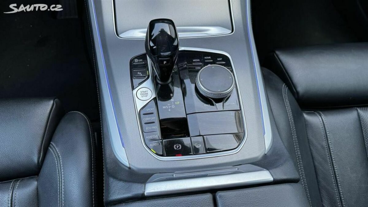 Fotografie vozu - klik pro zvětšení