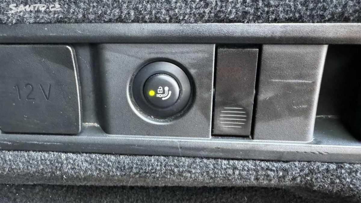 Fotografie vozu - klik pro zvětšení