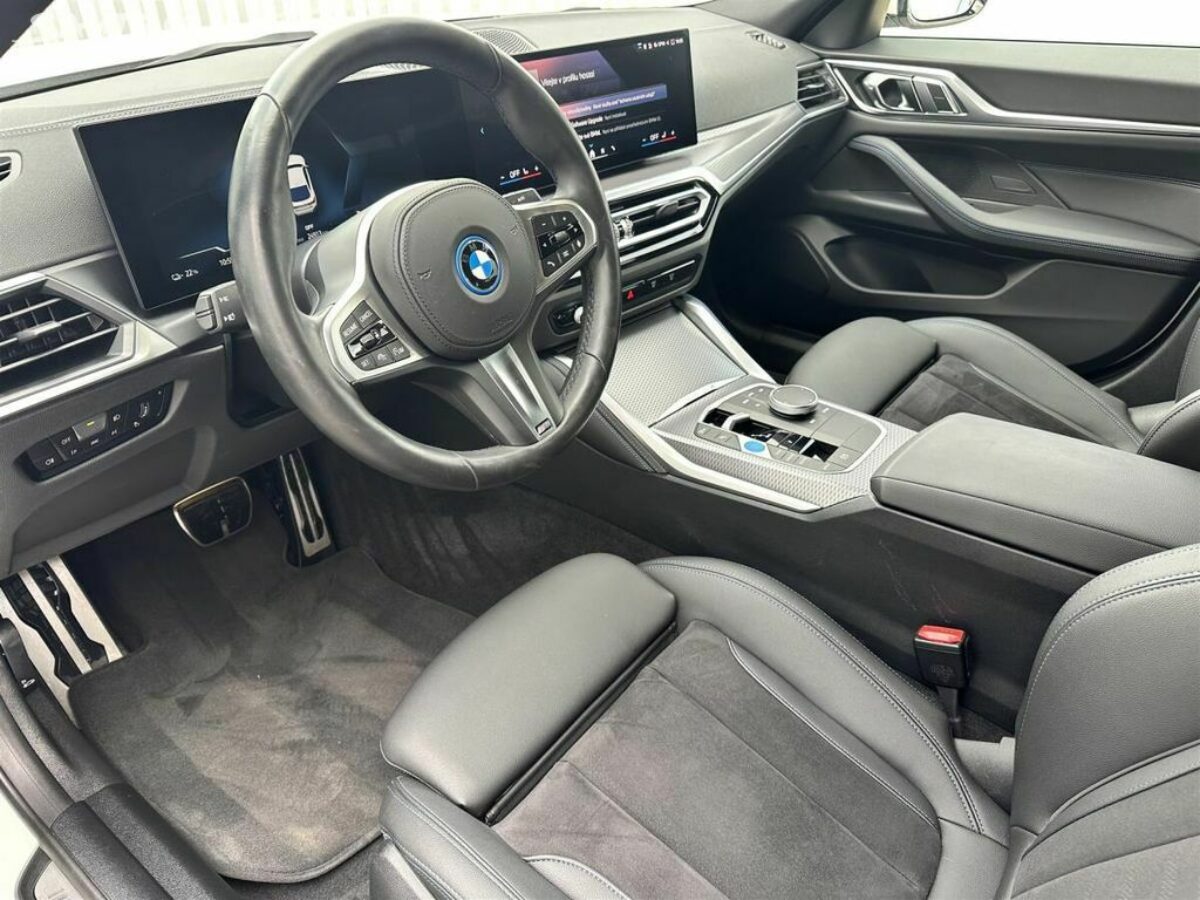 Fotografie vozu - klik pro zvětšení