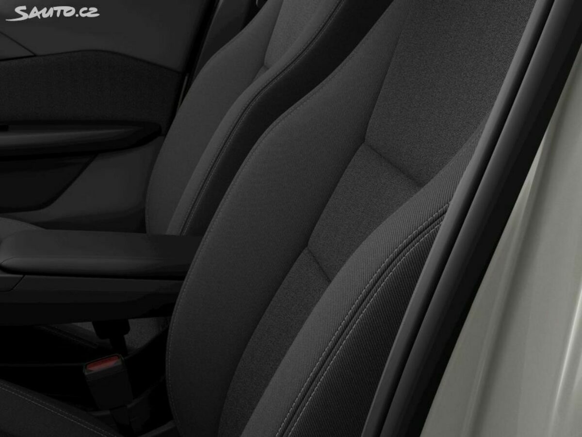 Fotografie vozu - klik pro zvětšení