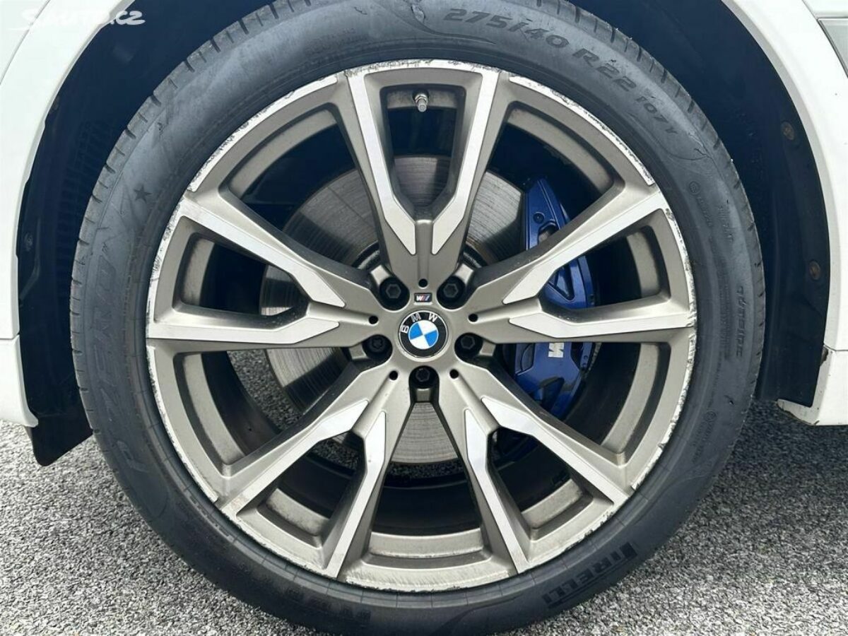 Fotografie vozu - klik pro zvětšení