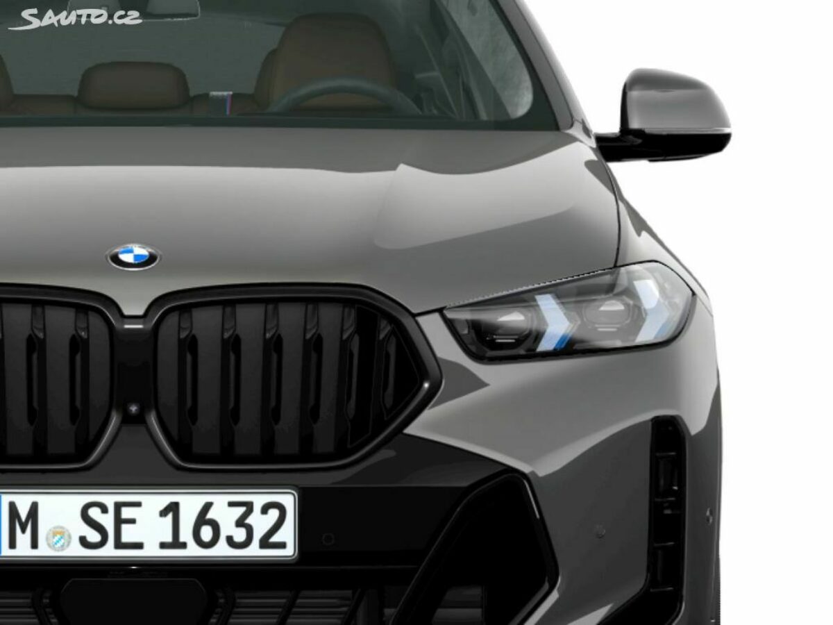 Fotografie vozu - klik pro zvětšení