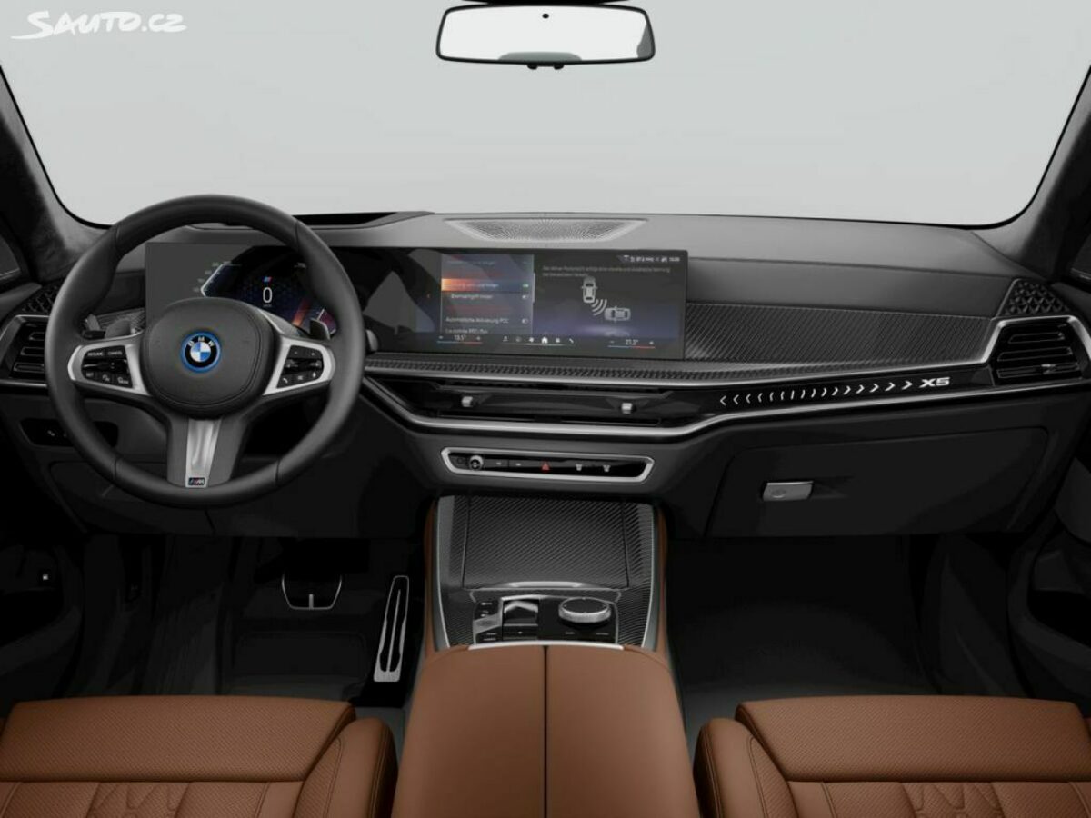 Fotografie vozu - klik pro zvětšení