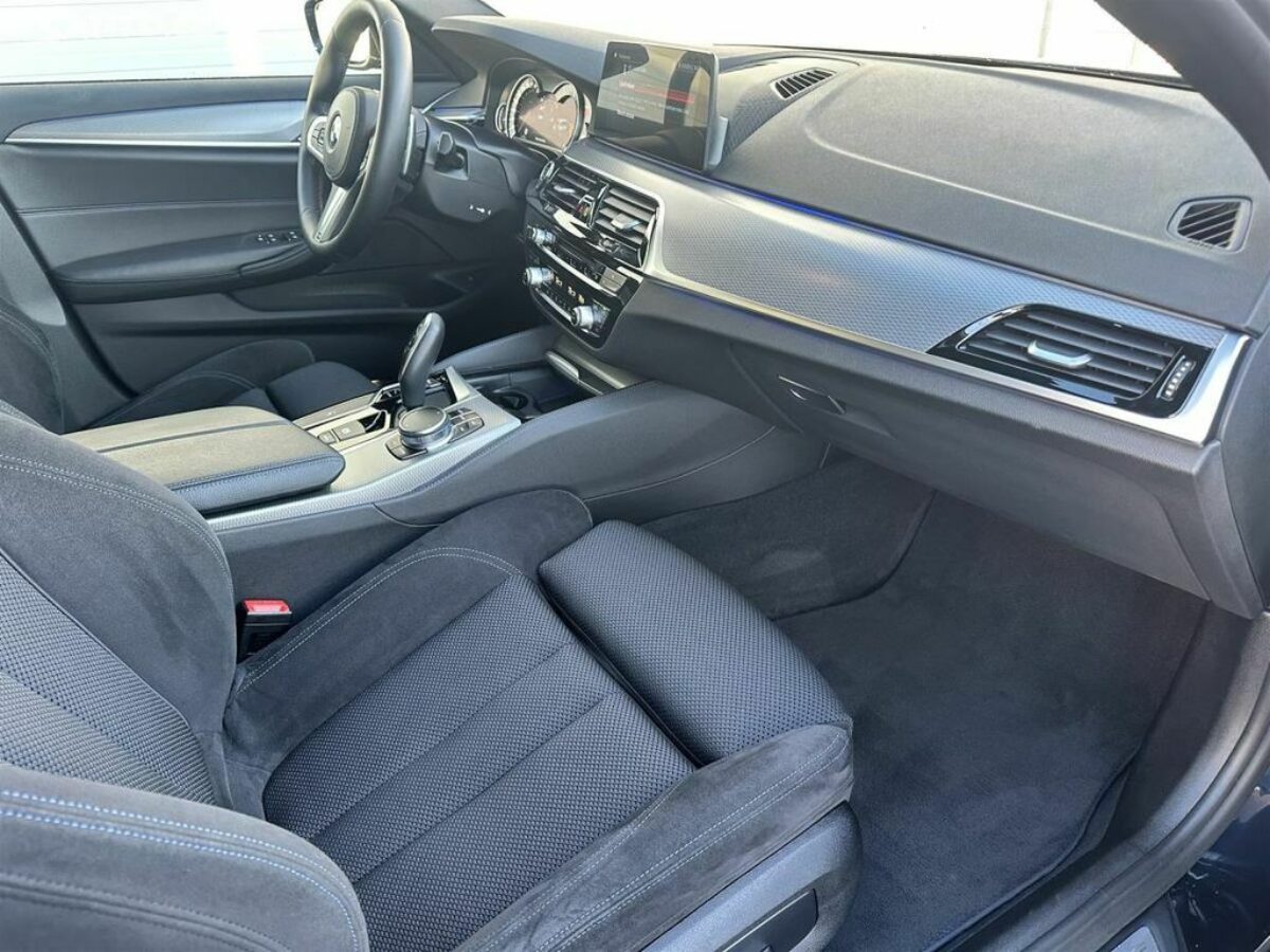 Fotografie vozu - klik pro zvětšení