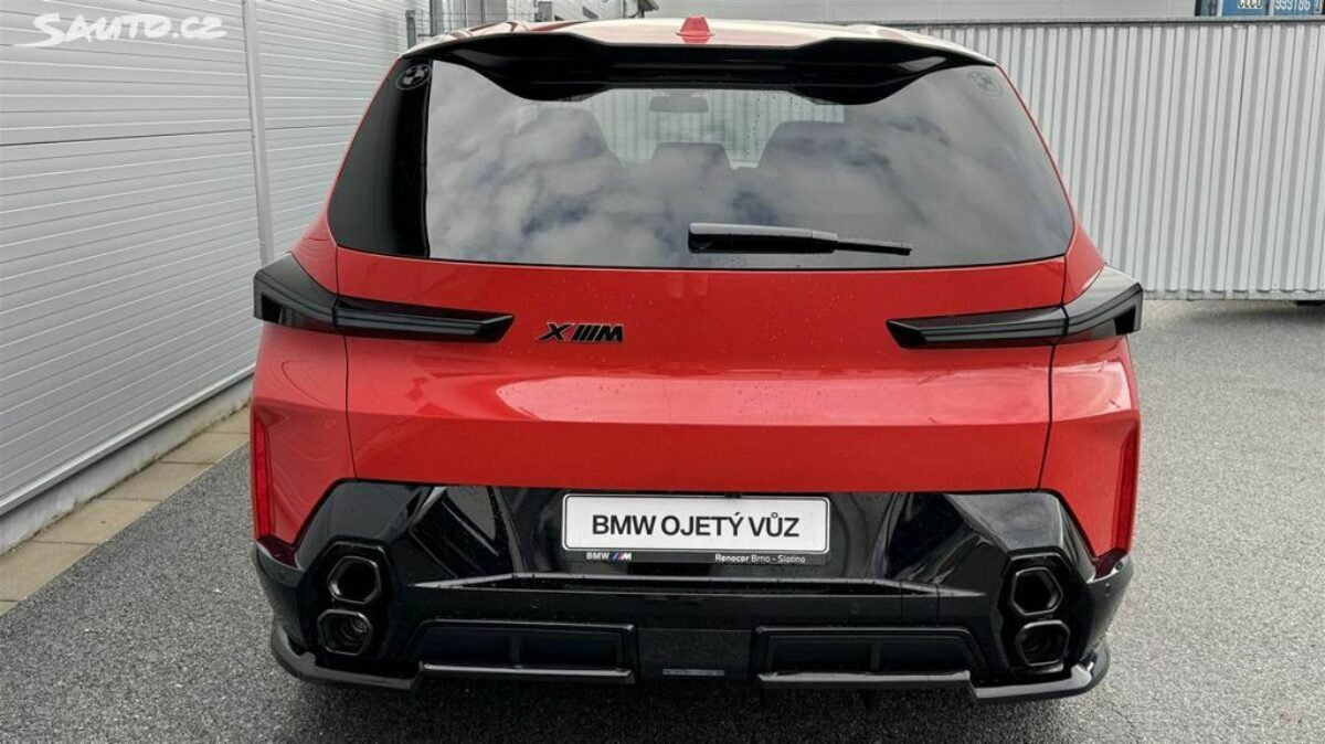 Fotografie vozu - klik pro zvětšení