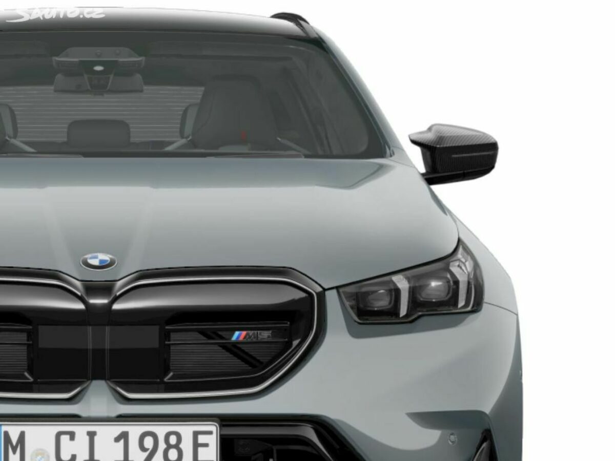 Fotografie vozu - klik pro zvětšení