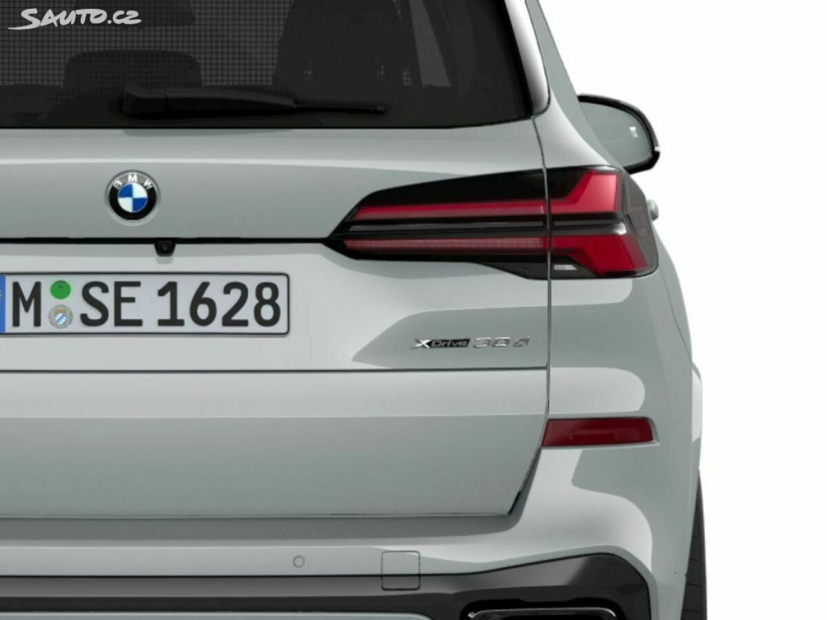 Fotografie vozu - klik pro zvětšení