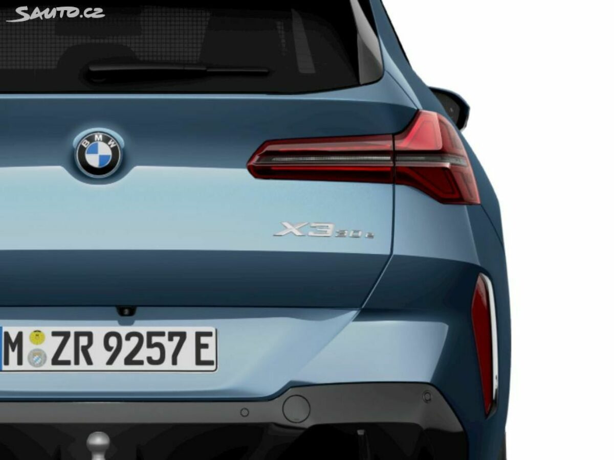 Fotografie vozu - klik pro zvětšení