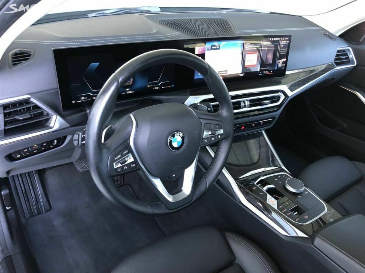 Fotografie vozu - klik pro zvětšení