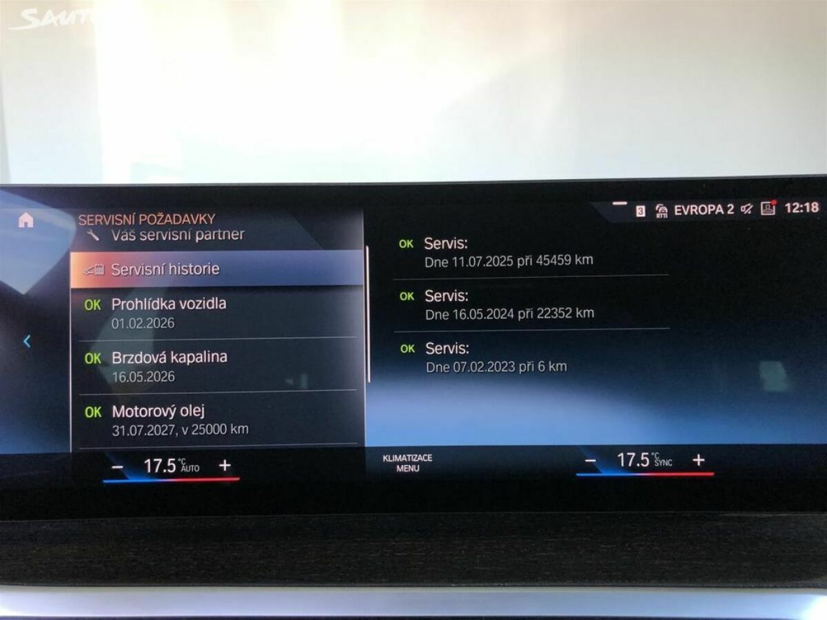 Fotografie vozu - klik pro zvětšení