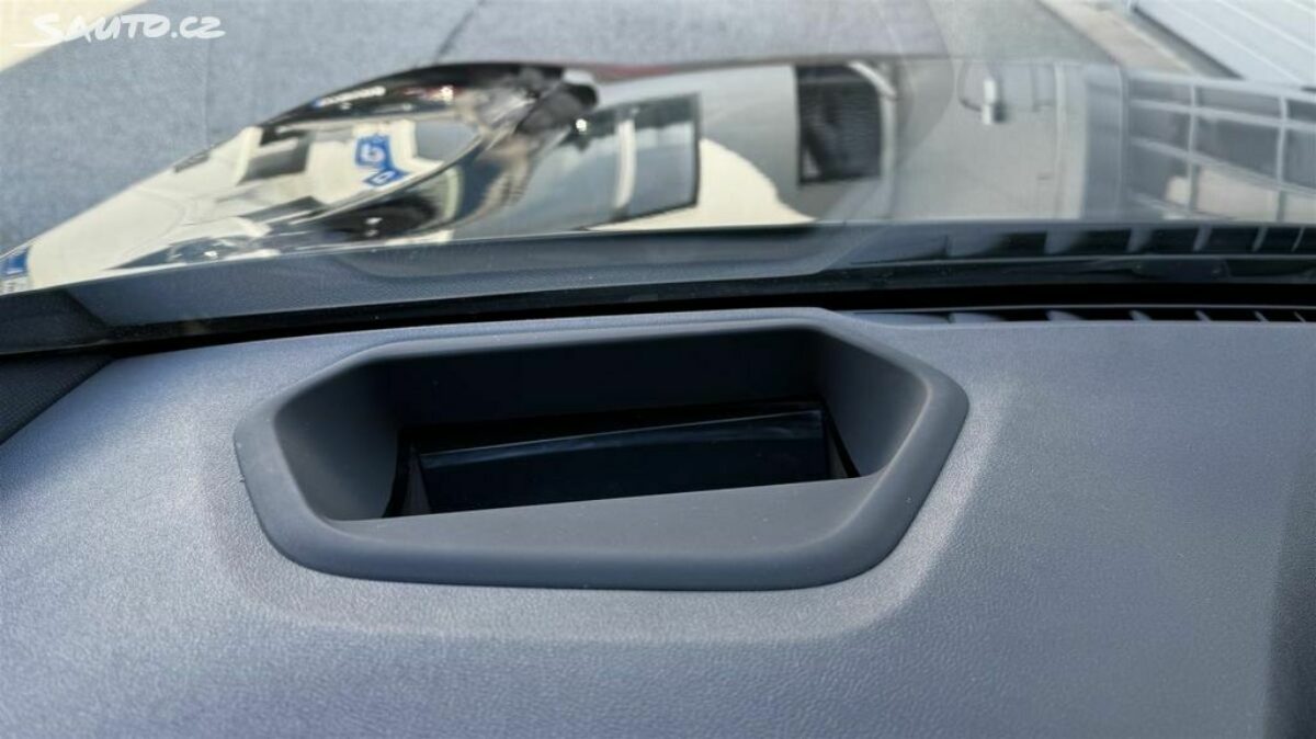 Fotografie vozu - klik pro zvětšení