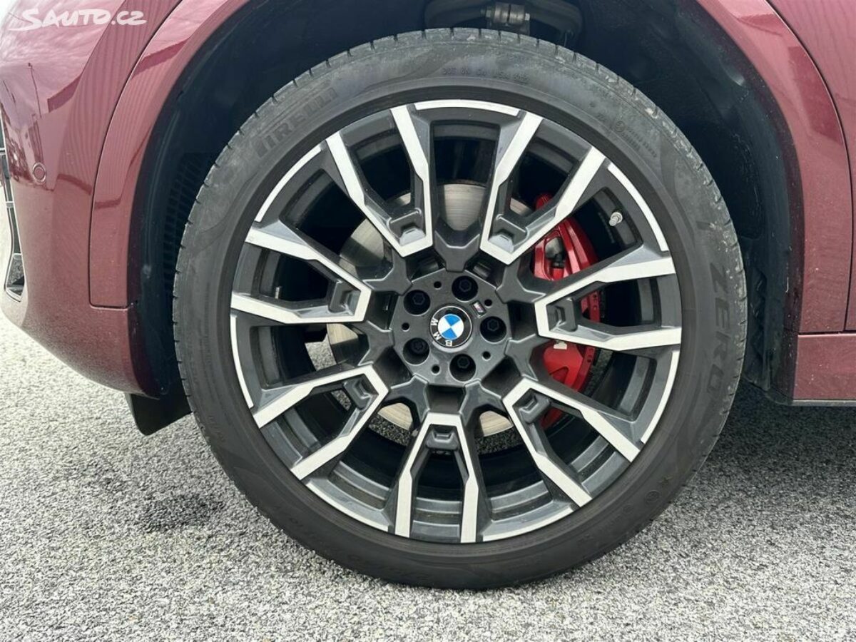 Fotografie vozu - klik pro zvětšení