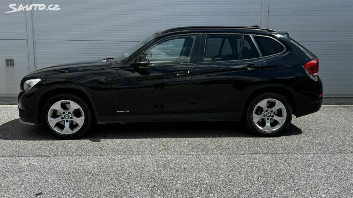 Fotografie vozu - klik pro zvětšení