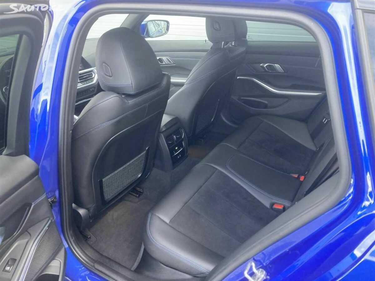 Fotografie vozu - klik pro zvětšení