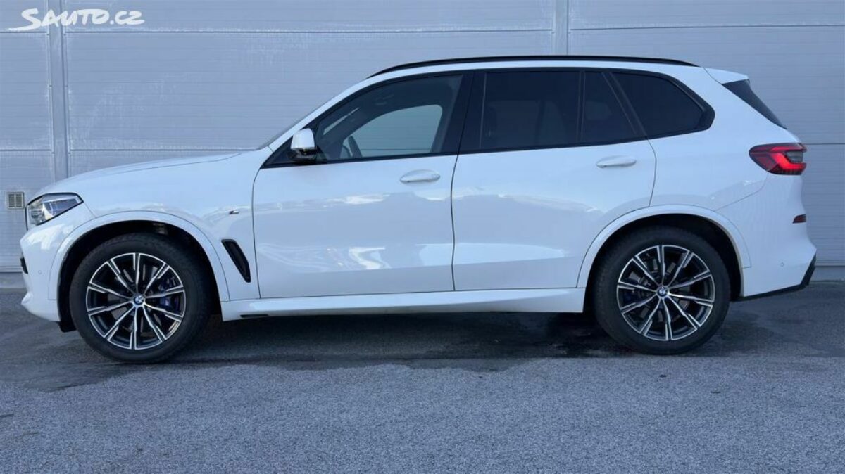 Fotografie vozu - klik pro zvětšení